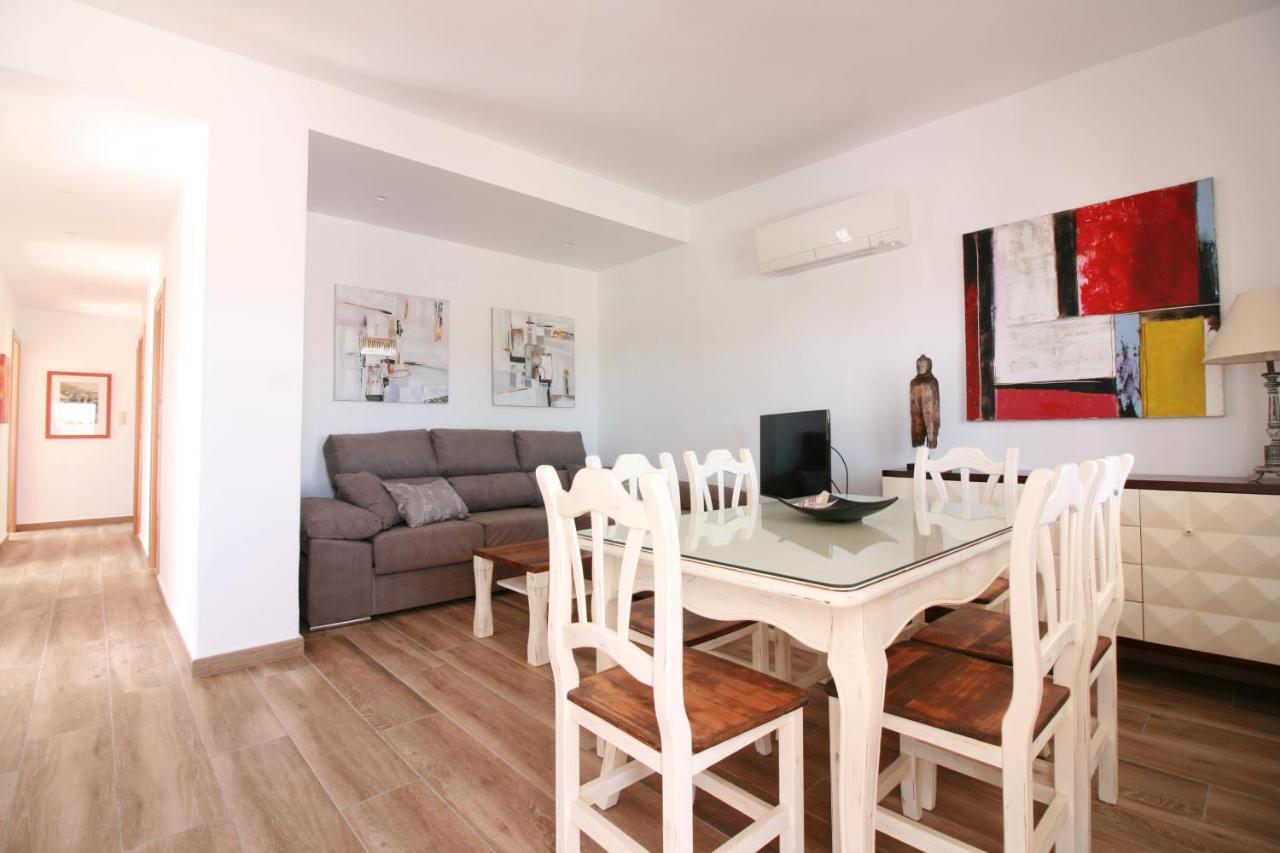 Oliva Holidays 4 Zimmer foto
